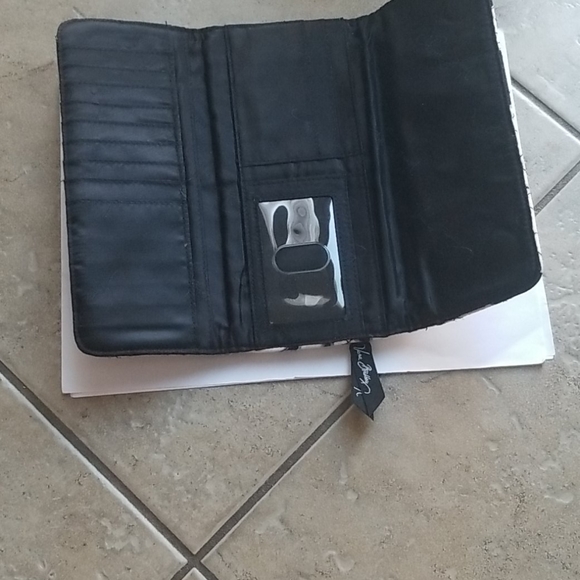 Wallet - Picture 3 of 5